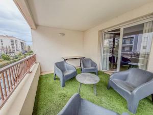 T3 dans Résidence avec Piscine , plage à pieds et proche commerces