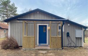 Nice Home In Borgholm With Sauna
