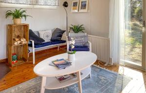 Nice Home In Borgholm With Sauna