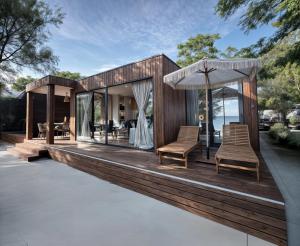 Luxury Seaside Villa Privlaka with Jacuzzi and sauna - 10 Gardens - Beach & Relax Croatia
