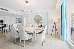 Ritz-Carlton Luxury Oceanfront 2BR on 16th Floor