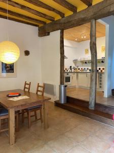 Les Galets - Converted barn near the Pyrenees
