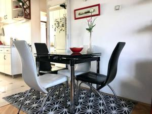 Recently renovated ROOM,not the whole apartment,with Danube view