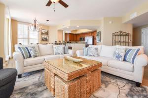Silver Beach Towers W1406