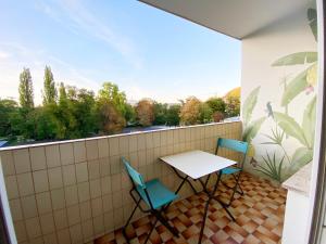 Beautiful spacious center flat with parking option