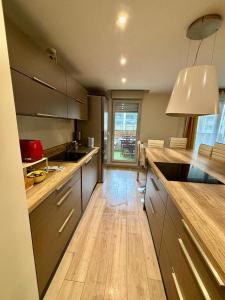 TOP !!! 3 chambres, climatisation, terrasse