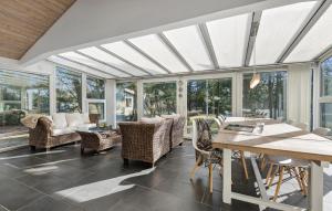 Three-Bedroom Holiday Home In Blavand