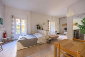 Santo Stefano, Bologna by Short Holidays