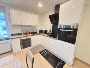 Appartements Marechal 1 Parking 4 Couchages : photos des chambres