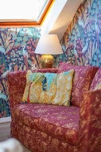 NEW The Old Smokehouse Central, Bohemian Room