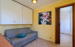 2 Bedroom Lovely Home In Frontale
