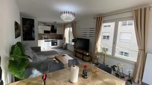 Appartements LinaLand - Charming apartment near Paris : photos des chambres