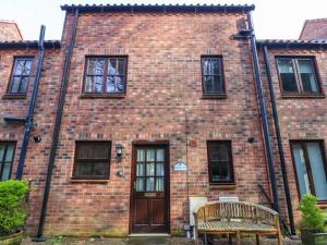 No 18 Riverside Walk Kingfisher