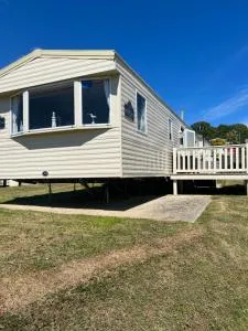 Whitecliff Bay 3 Bedrooms, Isle of Wight, Caulkers rest 1 - Saint Helens