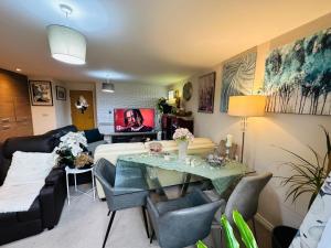 Private Room in Cozy Shared Apartment