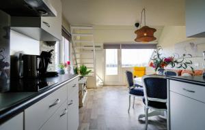 Nice Apartment In Bruinisse