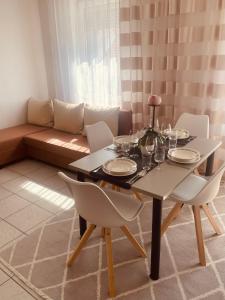 Alpesi Apartman Downtown