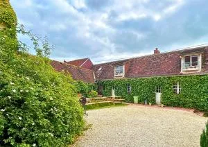 Les Gîtes de Pronleroy Longère de Charme Évasion Nature et Jacuzzi - Ravenel