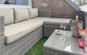 2 Bedroom Cozy Home In Bruinisse