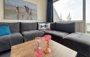 2 Bedroom Cozy Home In Bruinisse