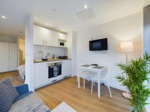 Stylish Studio type in Cheltenham