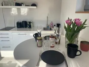 Moderne Ferienwohnung in Strandnähe - Jellenbek