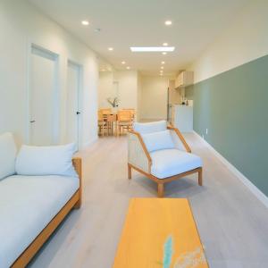 Newly Renovated 2 Bedroom Condo in Japantown! Near Railtown & Gastown! - 3hvězdičkové hotely ve městě Vancouver