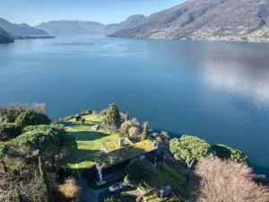 Villa Meraviglia - Villa with Breathtaking Lake Como Views - Dongo