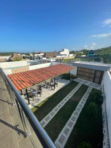 Villa Matthew - Villa de Lujo con Piscina Privada y BBQ, Cerca al Mar