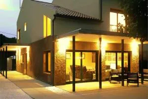 Five Beaches House - Oleiros