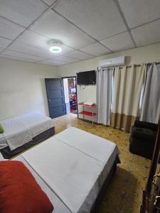 Casa 25 hostal santa ana