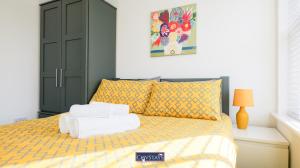 Old Silk Apartments - Luxury Studios, 1 & 2-beds in Coventry City Centre by COVSTAYS