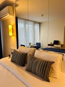 Orbi City Luxury Apartment