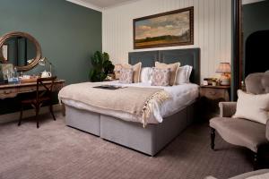 Superior Double Room room in The Lion Inn
