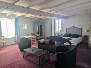 Maisons d'hotes LE MOULIN DU COUFFON : Chambre Triple