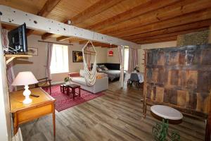 Maisons d'hotes LE MOULIN DU COUFFON : Chambre Quadruple