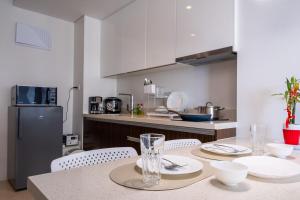 The Royal Staghorn - A Luxury Condo