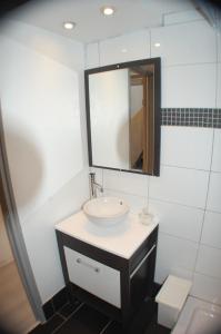 Appartements Studio Toulon proche Opera et Gare : photos des chambres