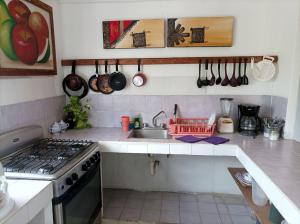 Casa Madera Zihuatanejo