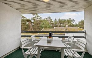 Cozy Apartment In Nexø With Wifi