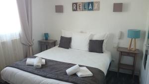 Hotels Le Castelet : photos des chambres