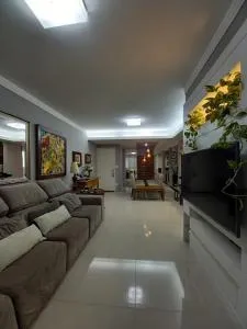 apartamento espaçoso , moderno e com garagem no centro Londrina-Pr - Cambé