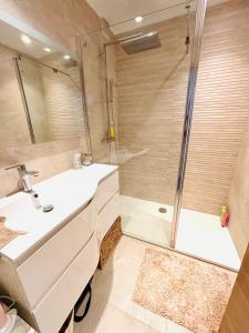 Appartements Les Floralies - Beaulieu-sur-Mer : photos des chambres