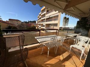 Appartements Les Floralies - Beaulieu-sur-Mer : photos des chambres