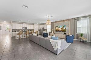 SUPER BOHO 90 - 10BDR - LOFT POOL AMENITIEs