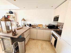 Appartements Les Floralies - Beaulieu-sur-Mer : photos des chambres