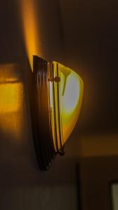 DefiniteHomes3 - Fully furnished studio apartment with a rooftop restaurant near JKIA Airport, SGR Terminus, Downtown