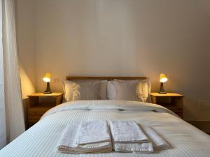 Double Room with Private Bathroom room in Green Rooms