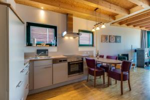 LAGOVIDA Hafenhaus e am Störmthaler See