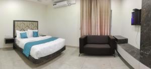 Balaji residency velankanni